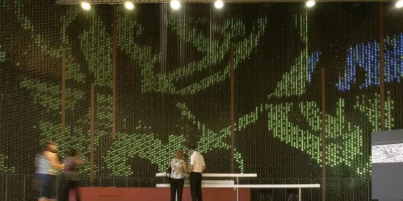 Iluminación decorativa y ambiental para espacios comerciales